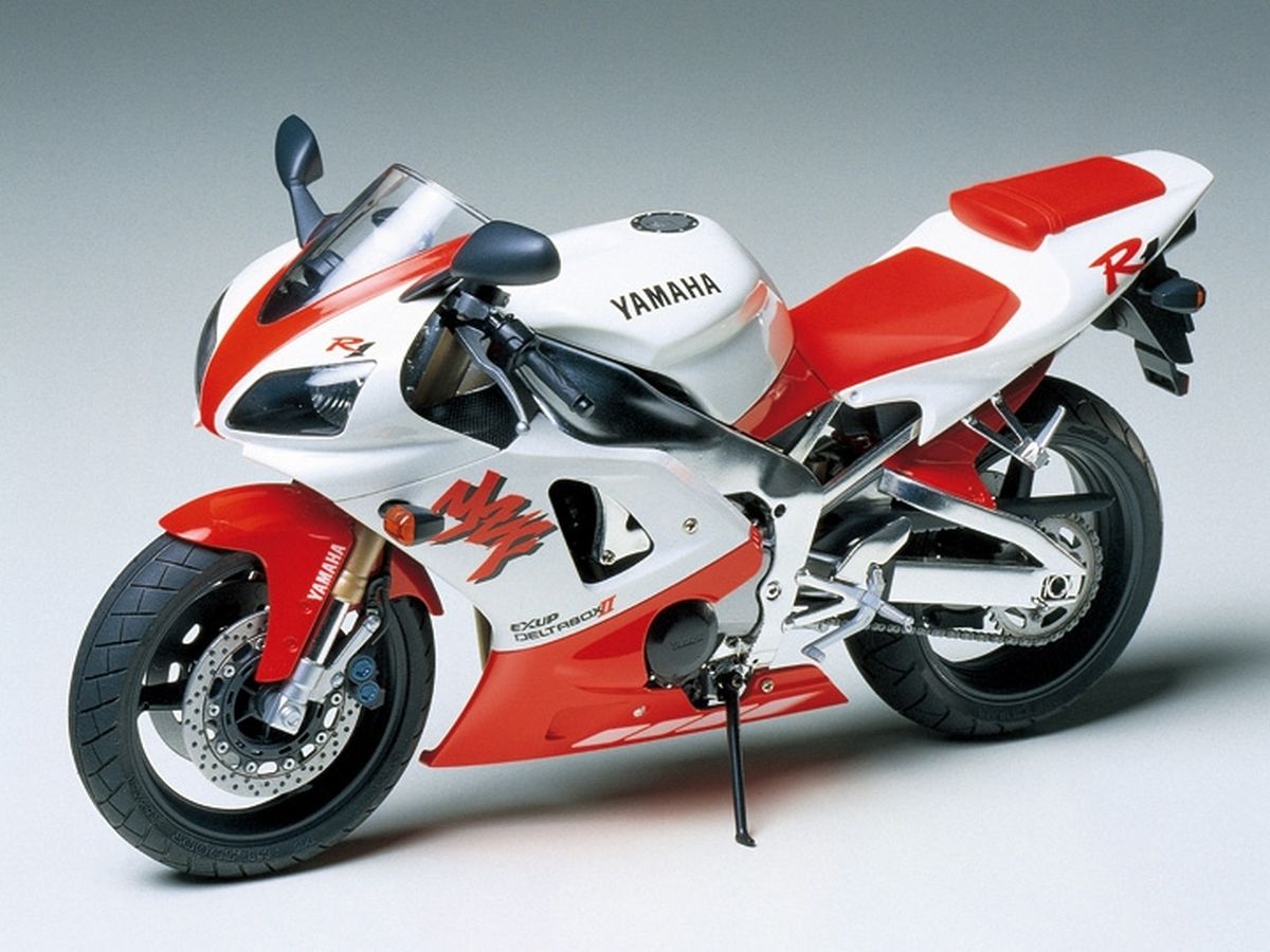 Tamiya Yamaha YZF-R1 - TAM14073
