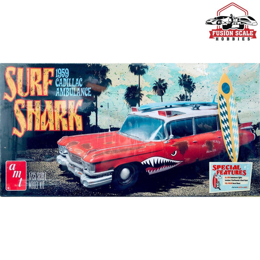 AMT Models 1/25 Cadillac Ambulance 1959 "Surf Shark"