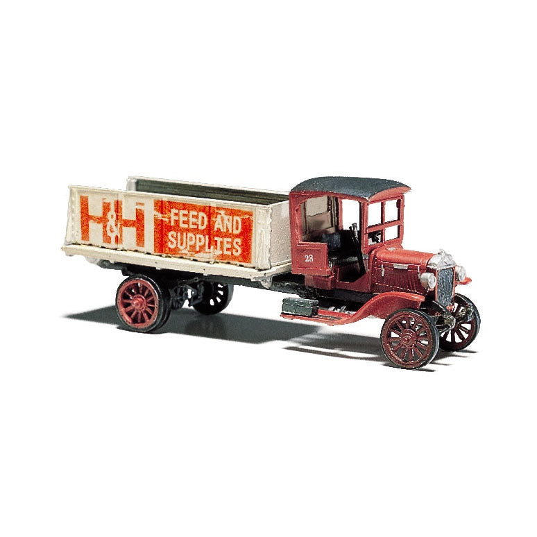 Woodland Scenics Grain Truck/1914 Diamond T